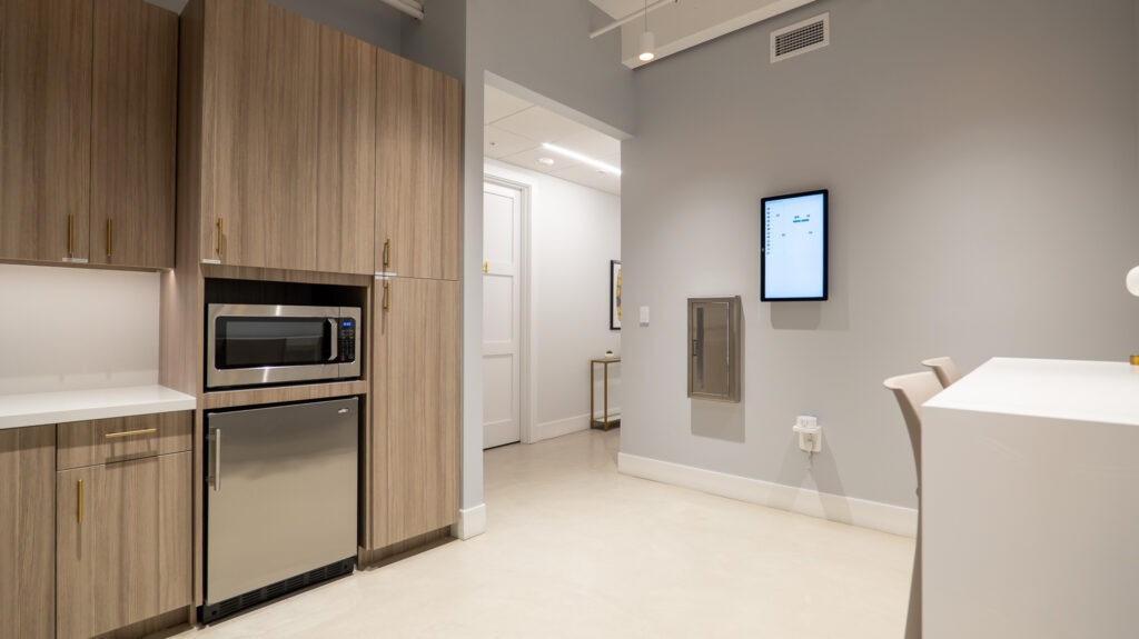 Khospace Boca Raton interior 3